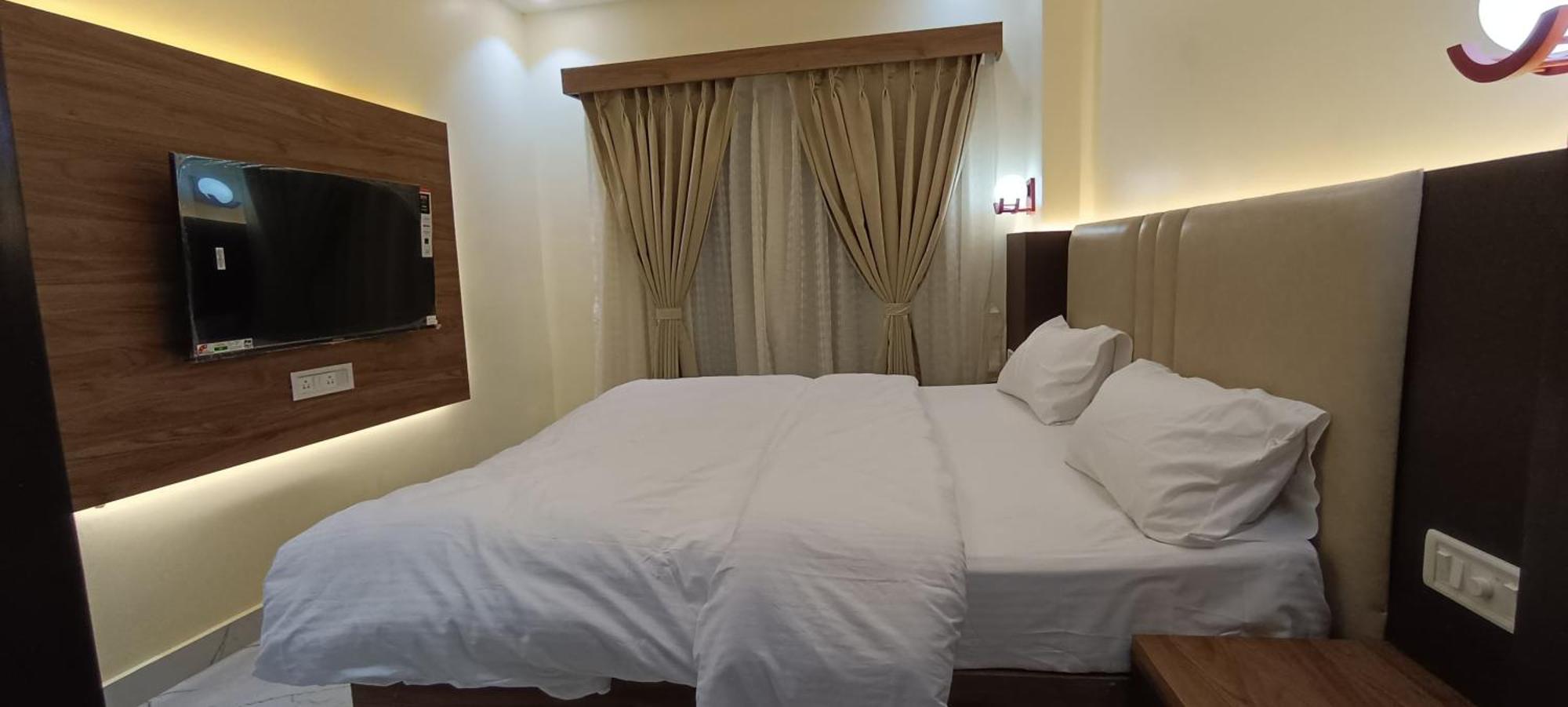 The Banaras Hotel Varanasi Dış mekan fotoğraf